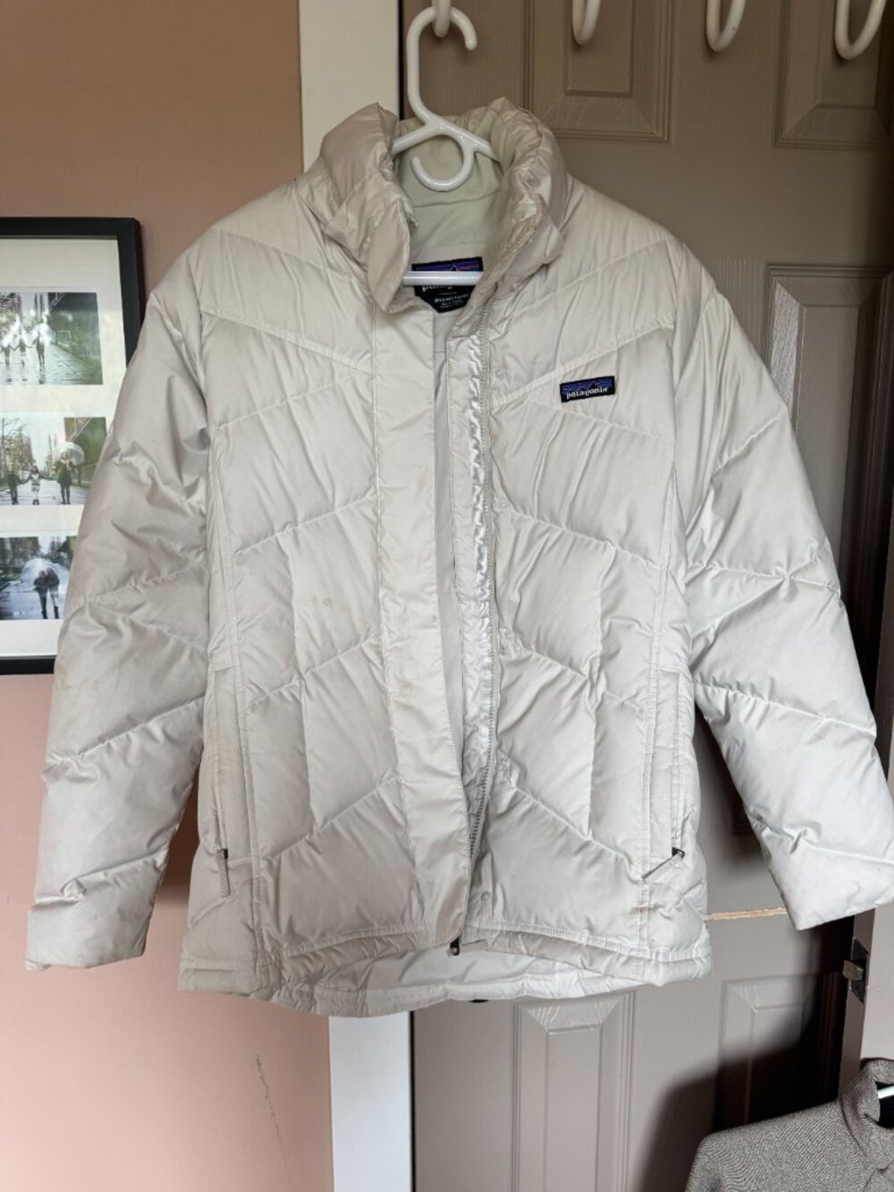 Patagonia Women's Down With It Jacket Womens Medium, Cream Down Puffer